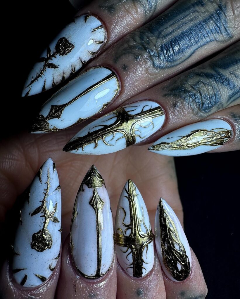 gold nail design