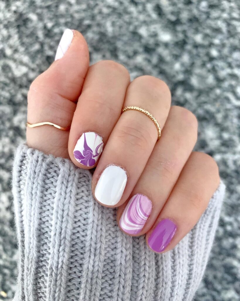 Purple water marble nail