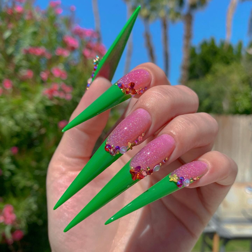 stiletto nail designs