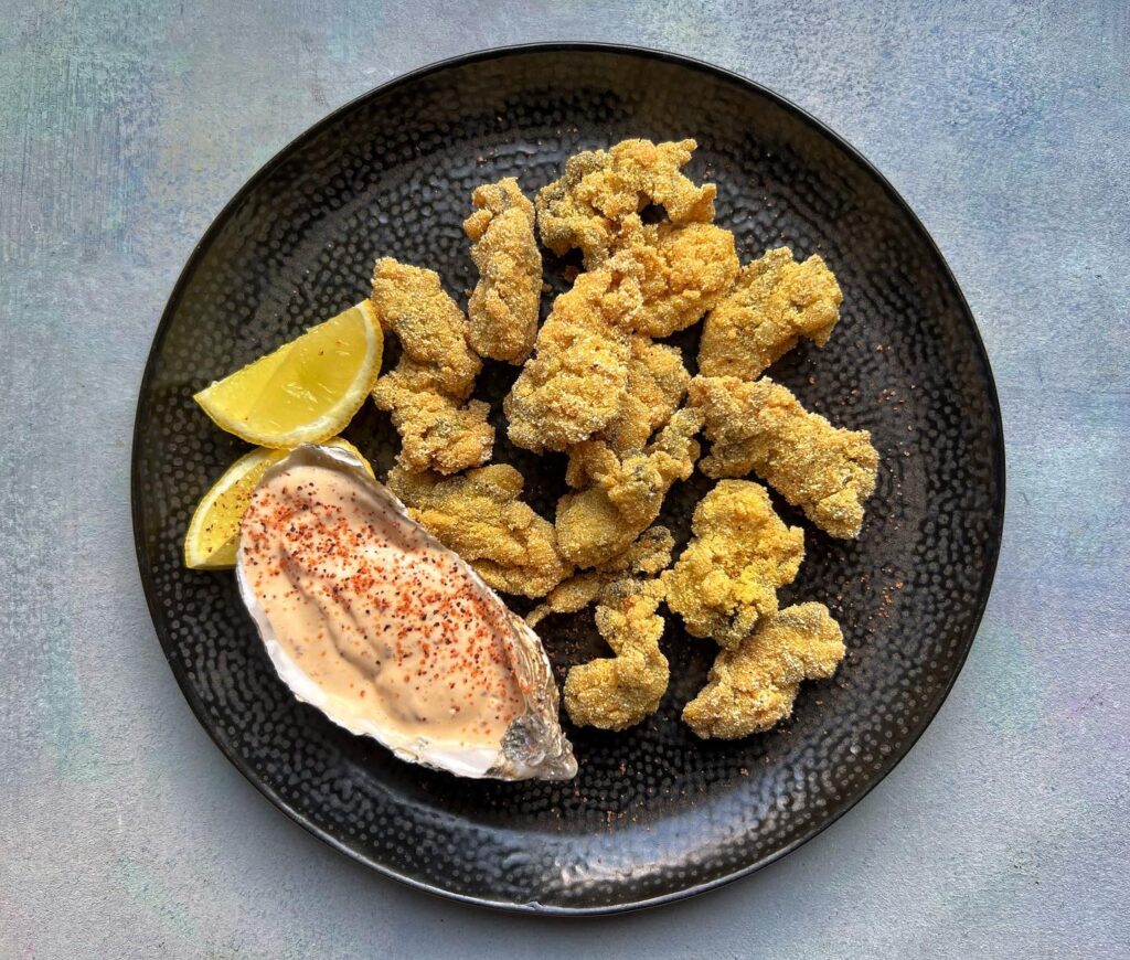 Oysters with Spicy Remoulade Sauce